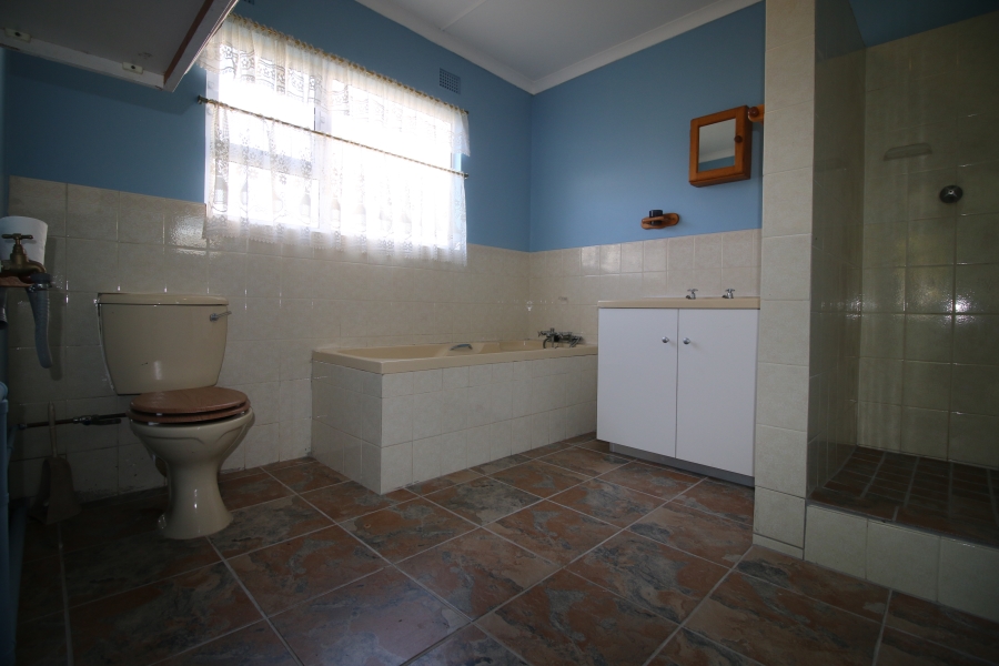 1 Bedroom Property for Sale in Beacon Bay Eastern Cape